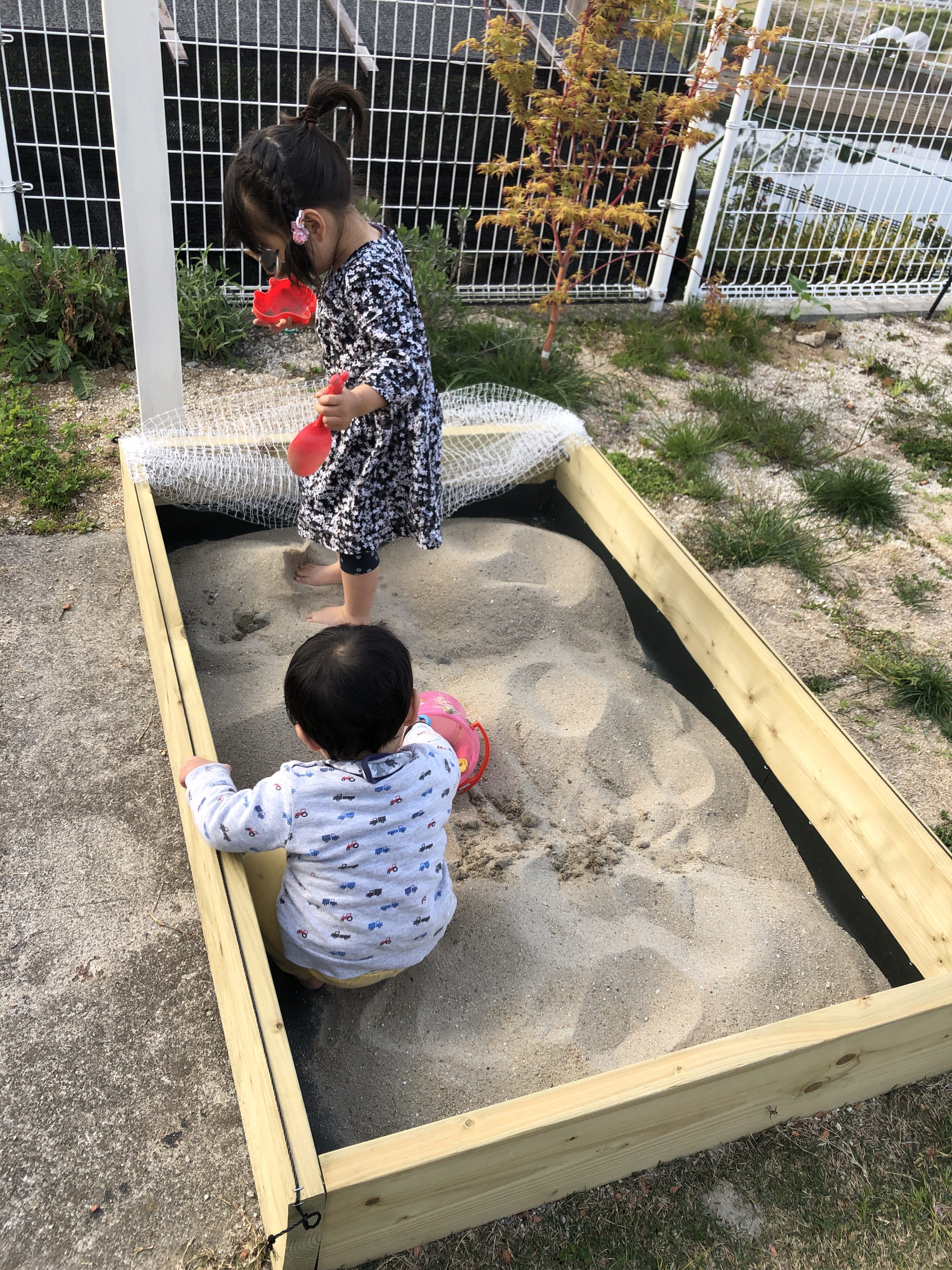 砂場をdiyしよう 子どもが夢中になります Wakuwaku Kids わくわくキッズ